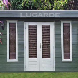 Lugarde Log Cabin flat roof B11