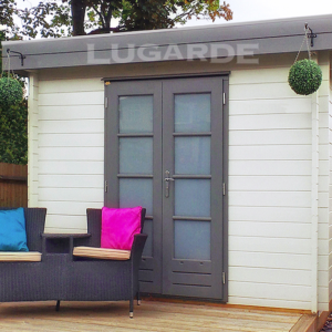 Lugarde Log Cabin flat roof B14