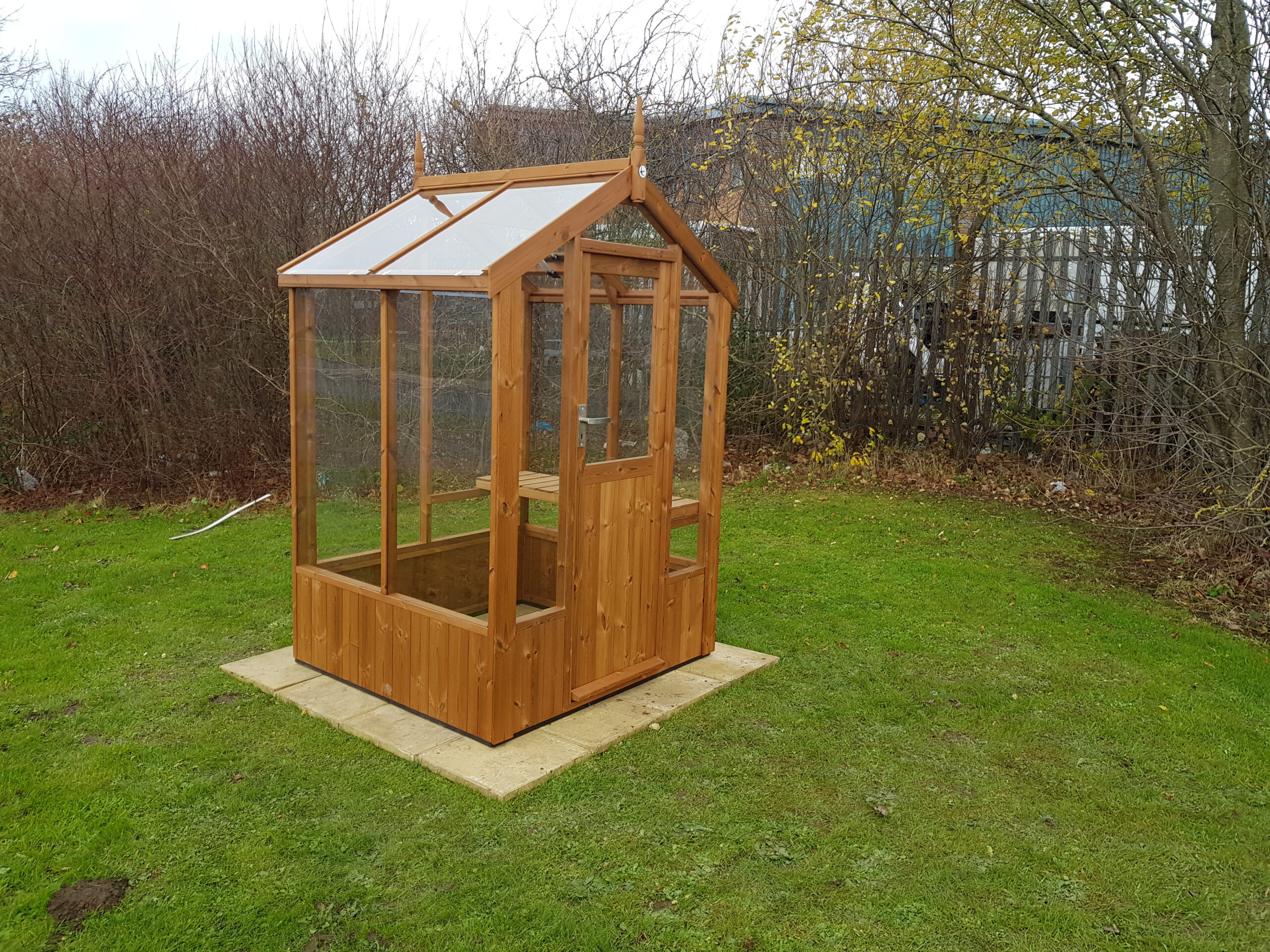 Swallow Lark greenhouse 4’7 x 4’3