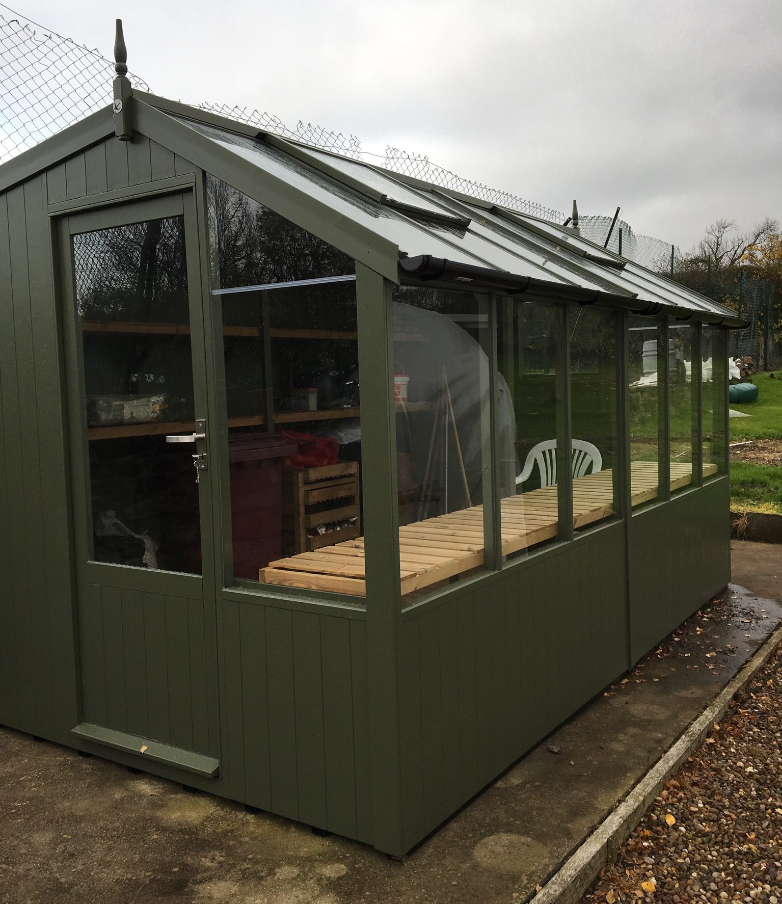Rook 8'9 x 12'7 Potting shed painted Bracken