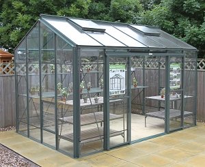 Robinsons Royale Reach greenhouse