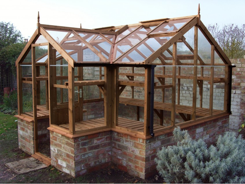 Swallow Mallard Greenhouse 8 x 11